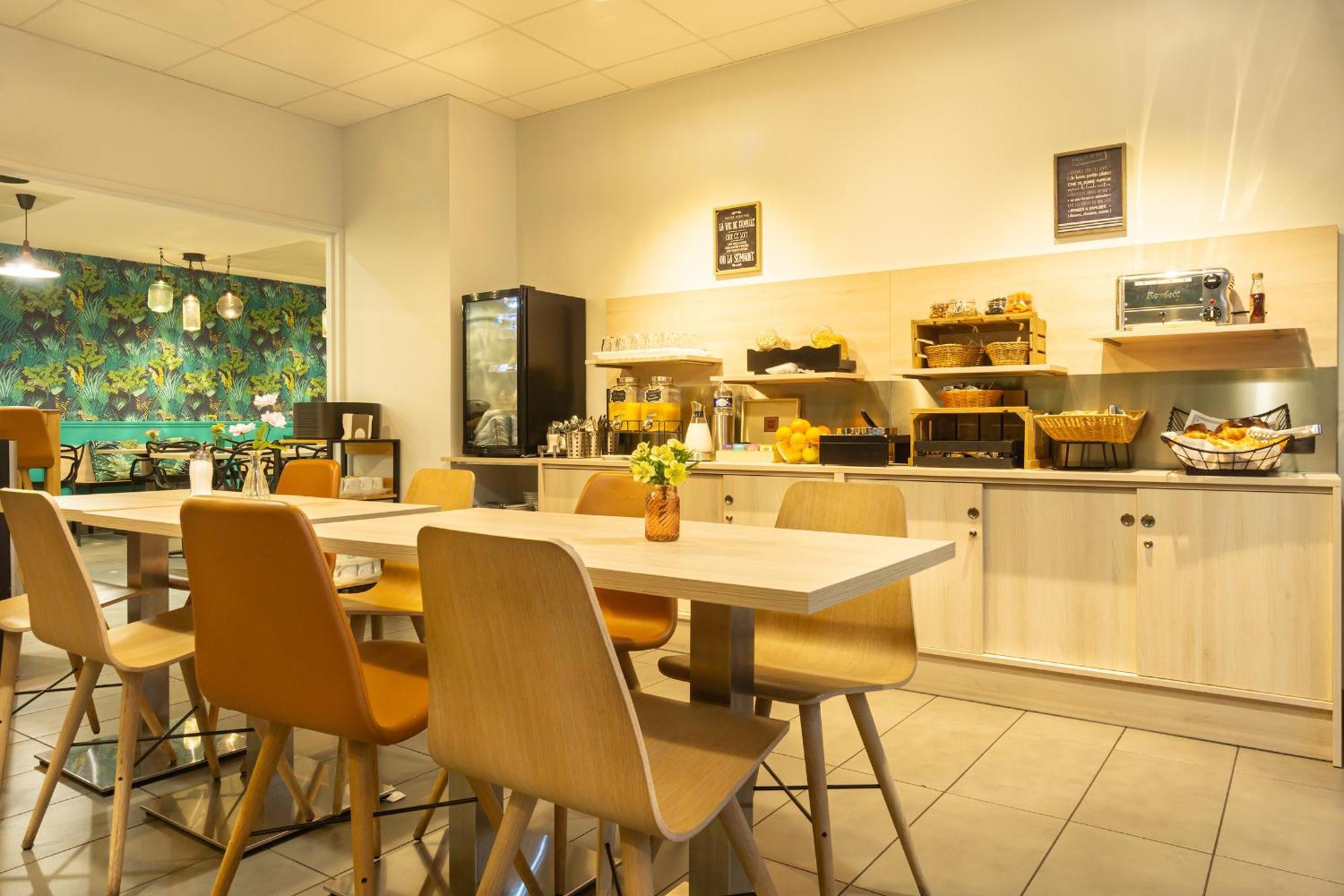 Aparthotel City Residence Tours